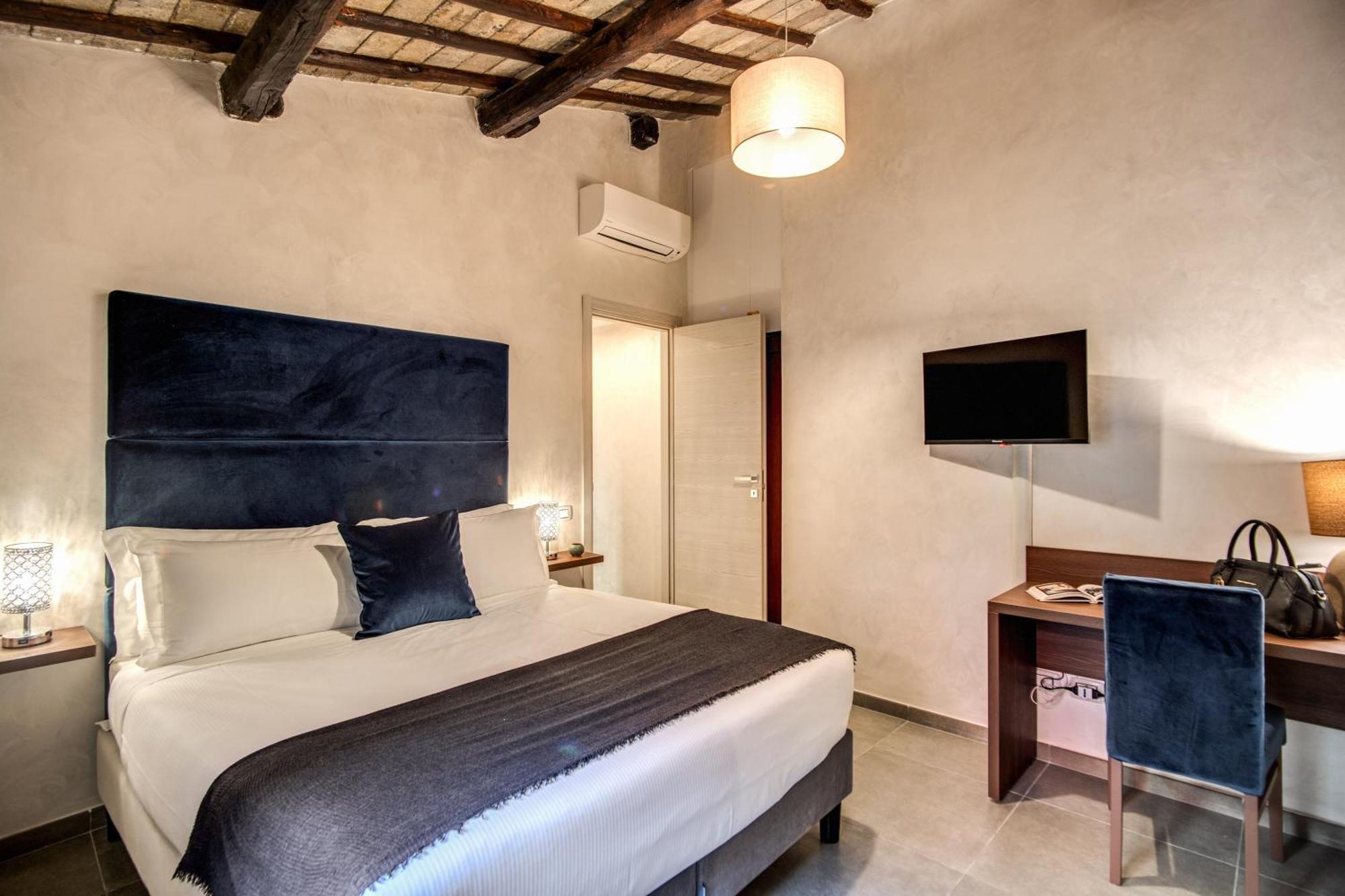 Tritone Top House Roma Quarto foto