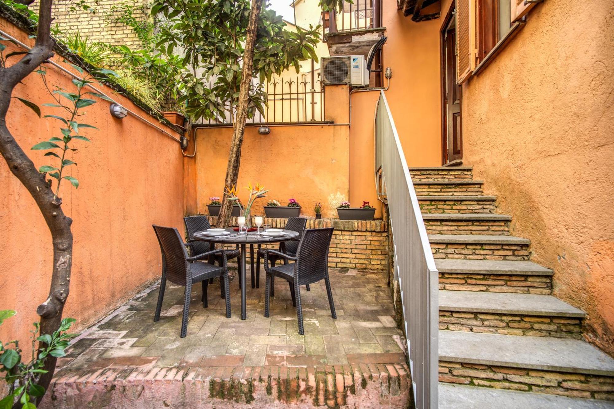 Tritone Top House Roma Quarto foto